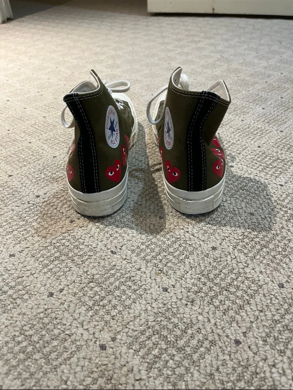Converse Comme des Garçons Play x Chuck 70 Ні Top Multi Heart Sneakers. - Picture 5 of 10